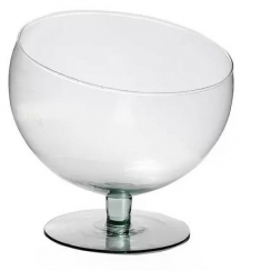 Ta�a boca torta m�dia