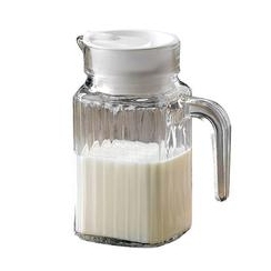 Jarra de vidro c/tampa 500ml.