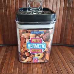 Pote herm�tico c/trava 1,7L.