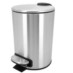 Lixeira inox c/pedal 5L.