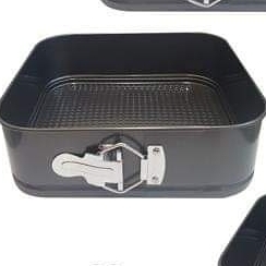 Forma quadrada fundo remov�vel